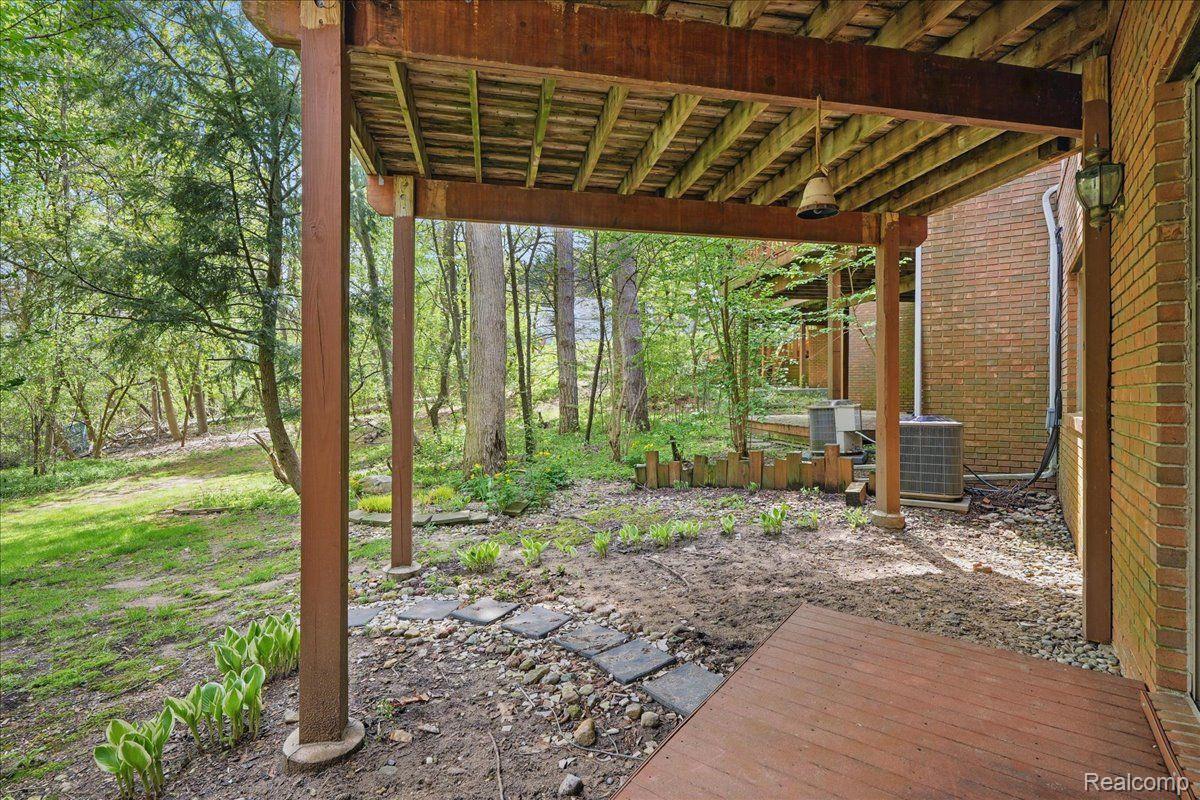 Independence Charter Township, Michigan 48346, United States, 3 Bedrooms Bedrooms, ,4 BathroomsBathrooms,Residential,Active,124157