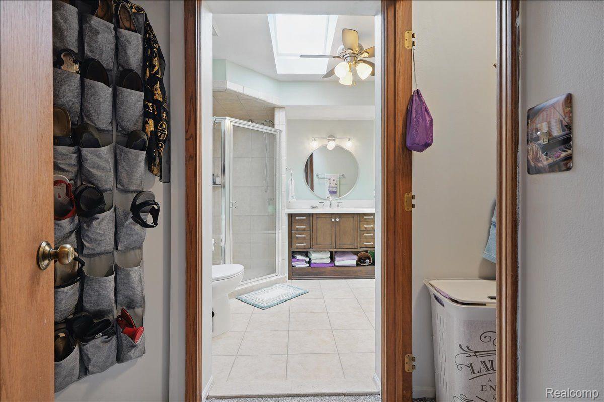 Independence Charter Township, Michigan 48346, United States, 3 Bedrooms Bedrooms, ,4 BathroomsBathrooms,Residential,Active,124157