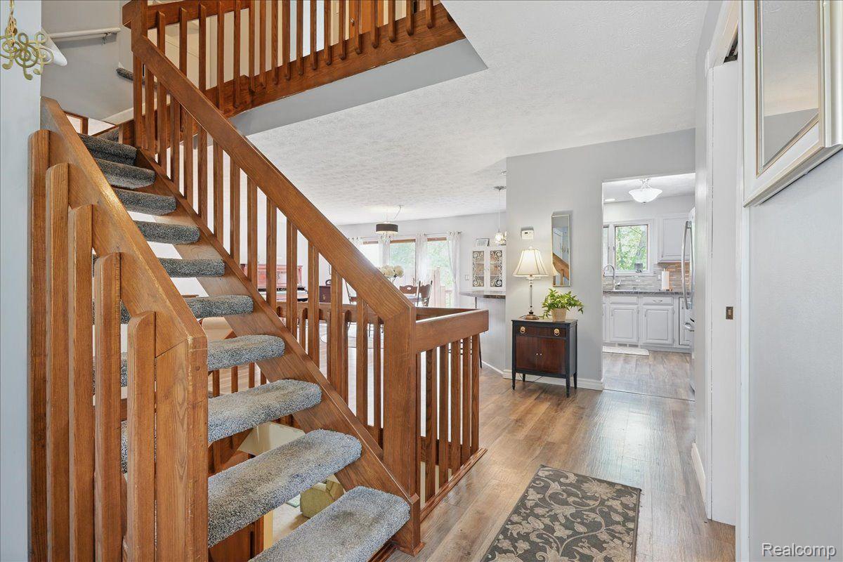 Independence Charter Township, Michigan 48346, United States, 3 Bedrooms Bedrooms, ,4 BathroomsBathrooms,Residential,Active,124157