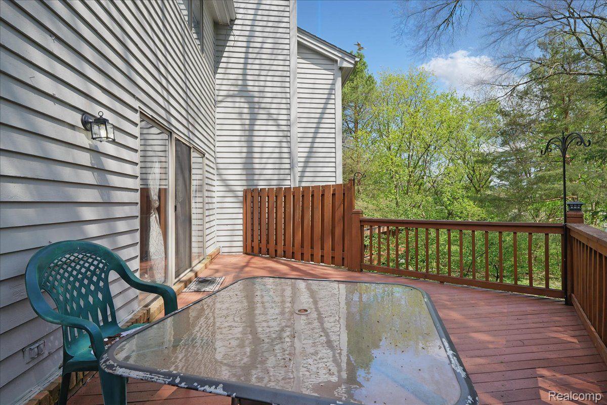 Independence Charter Township, Michigan 48346, United States, 3 Bedrooms Bedrooms, ,4 BathroomsBathrooms,Residential,Active,124157