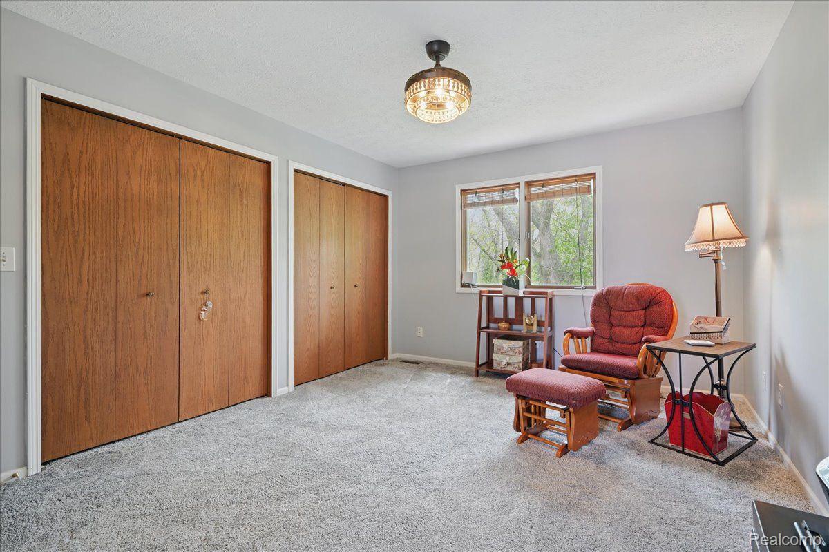 Independence Charter Township, Michigan 48346, United States, 3 Bedrooms Bedrooms, ,4 BathroomsBathrooms,Residential,Active,124157