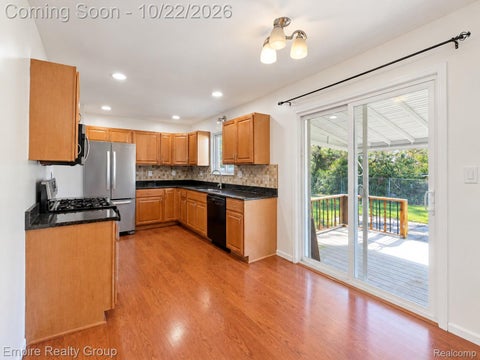 Tiny photo for 30600 Fort Road, Brownstown Charter Township, MI 48173 (MLS # 20261085115)