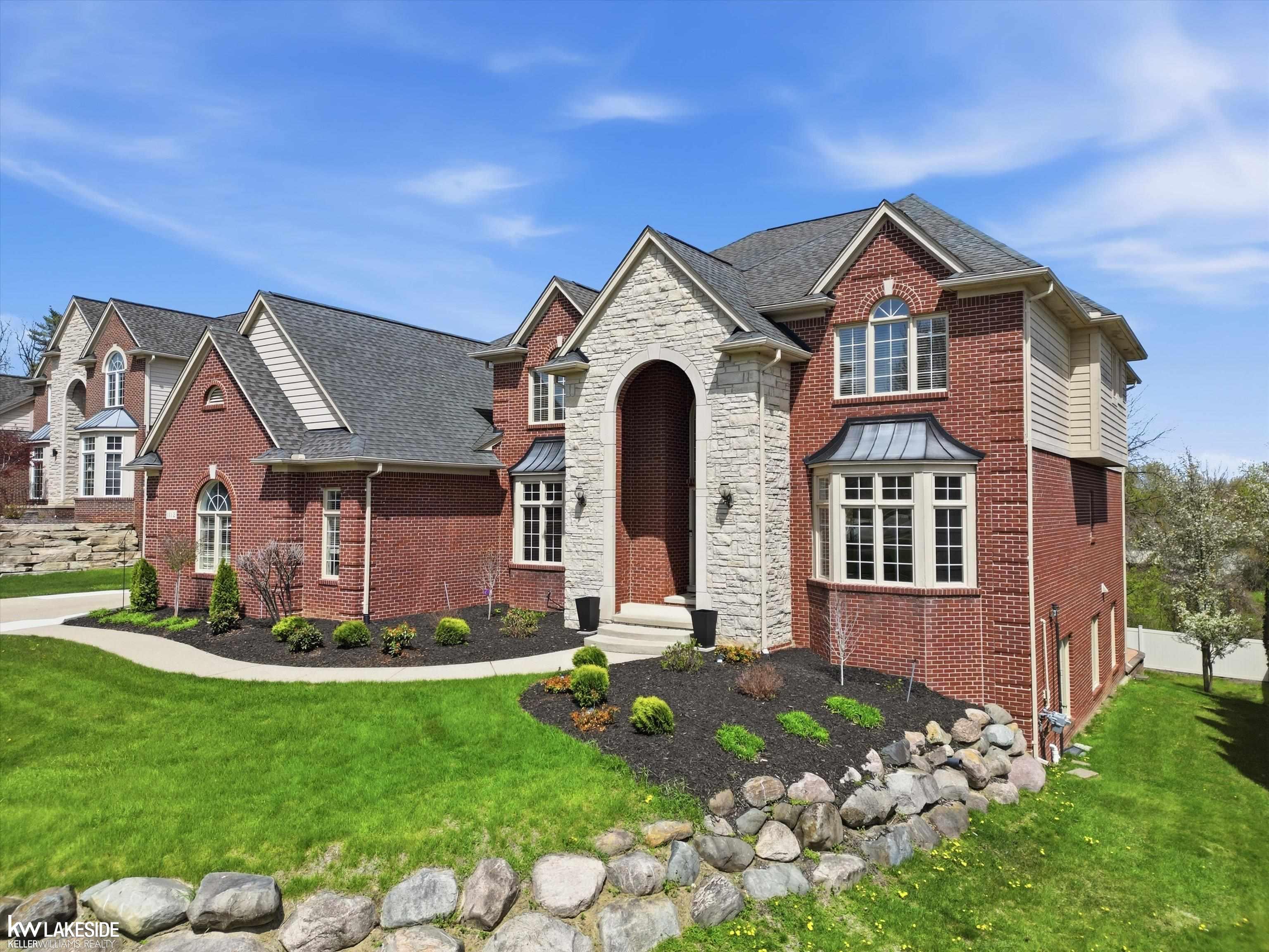 1112 Canyon Creek Drive