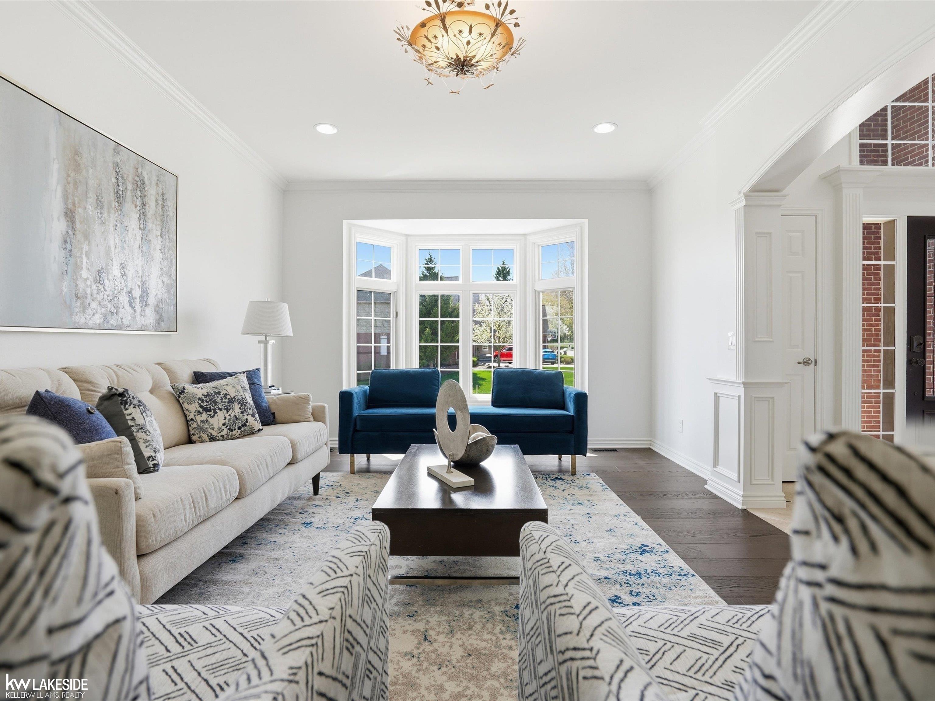 1112 Canyon Creek Drive