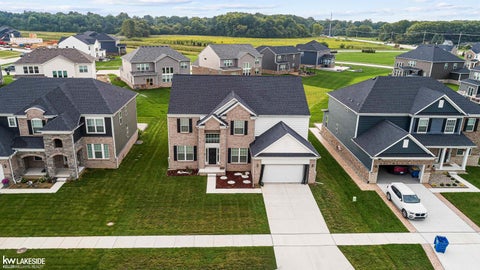 Photo of 51104 Nature Trail Drive, Macomb Township, MI 48042 (MLS # 58050220976)