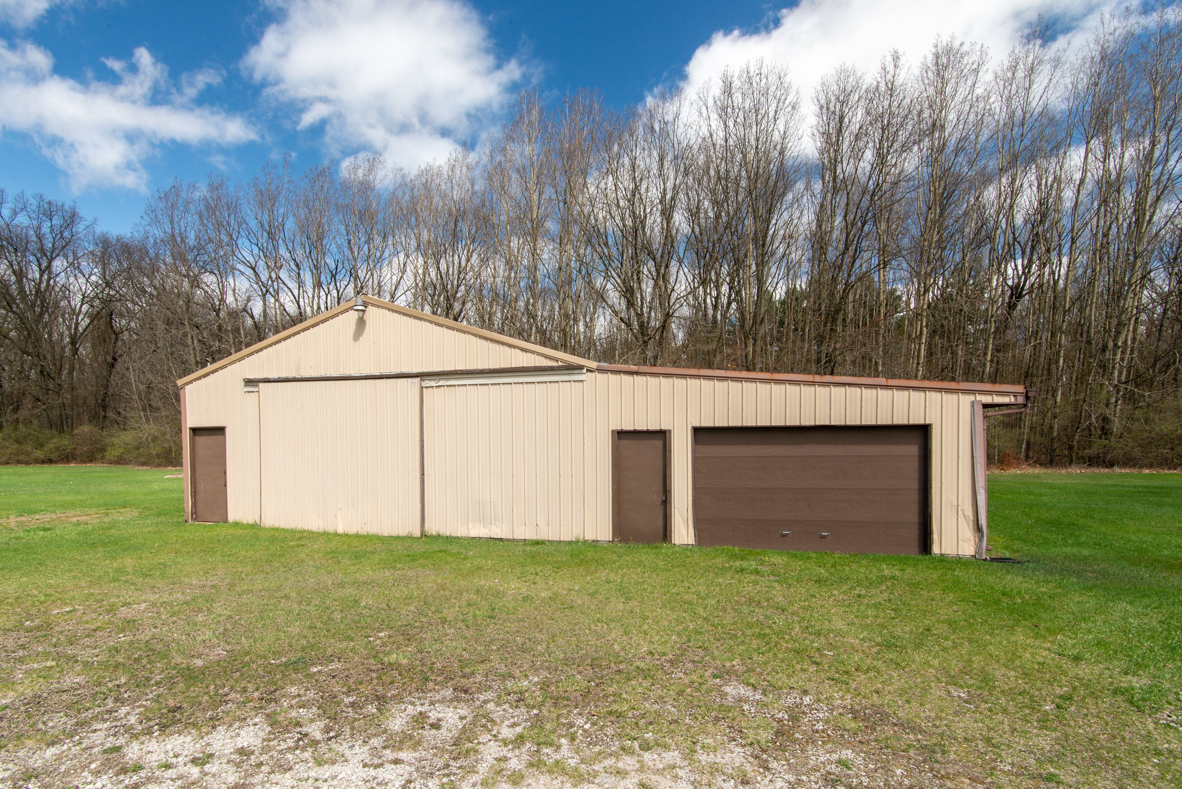 17144 ROSE HILL Road