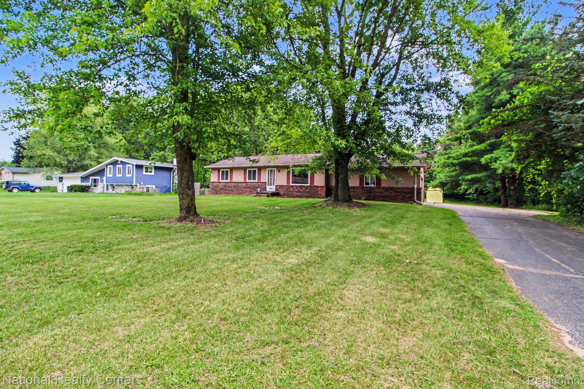 1800 Kingston Drive