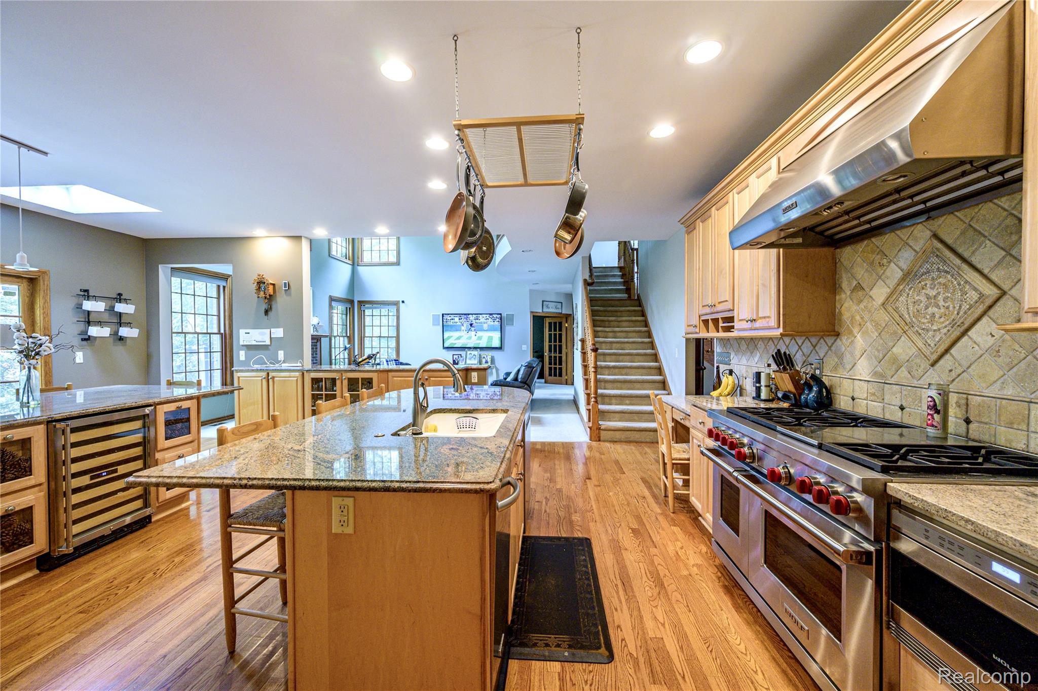 1528 Lawndale Drive
