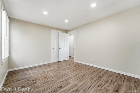 Tiny photo for 9207 Stout Street, Detroit City, MI 48228 (MLS # 20261068188)