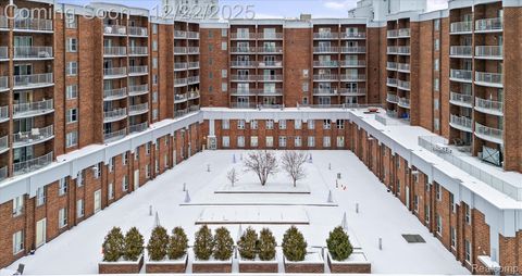 Tiny photo for 411 S Old Woodward Avenue #924, Birmingham City, MI 48009 (MLS # 20251059128)
