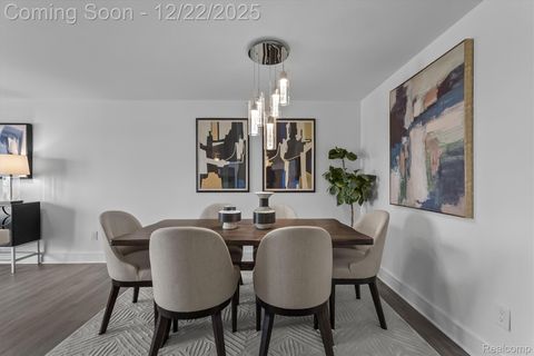 Tiny photo for 411 S Old Woodward Avenue #924, Birmingham City, MI 48009 (MLS # 20251059128)