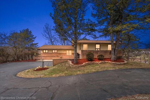 1808 Moors Court Bloomfield Hills City MI 48302