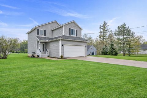 817 Baird Street Holly Village MI 48442