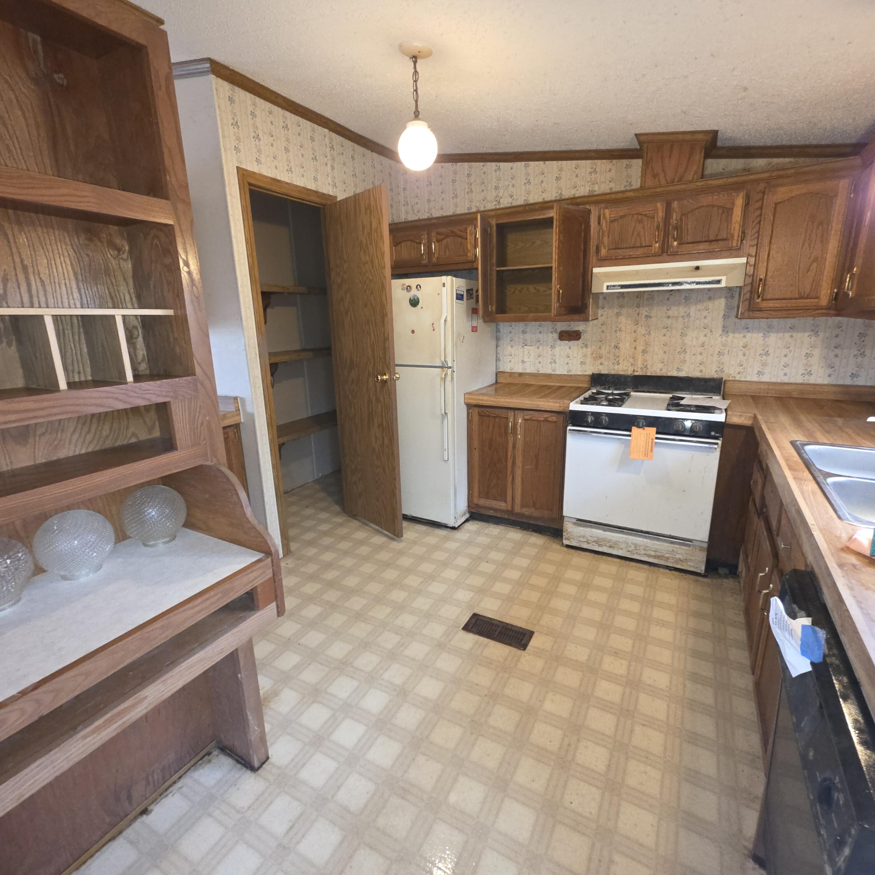 7110 W 44th Street