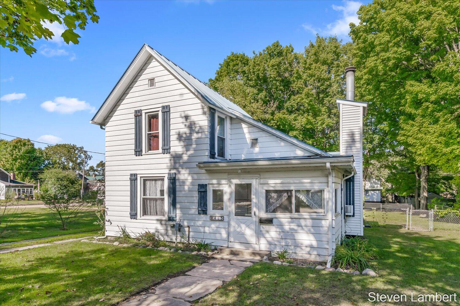 413 E Madison Street