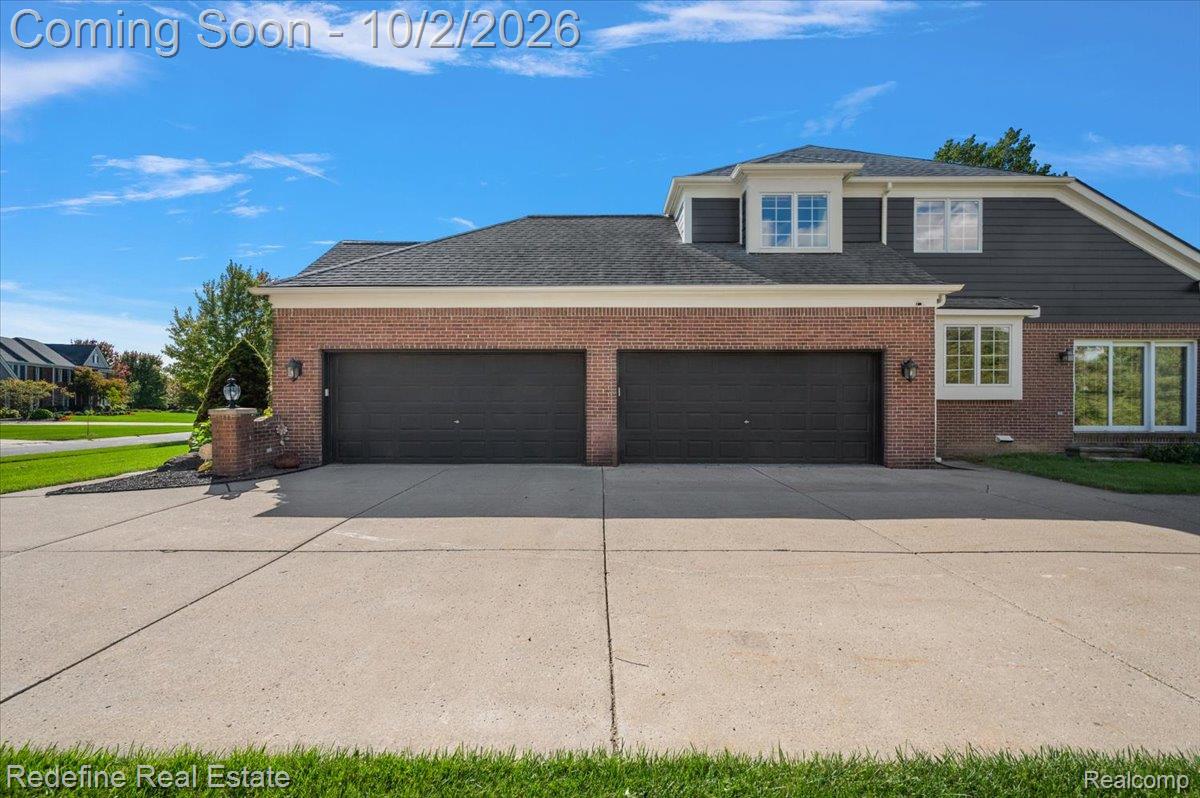 51328 Plymouth Valley Drive