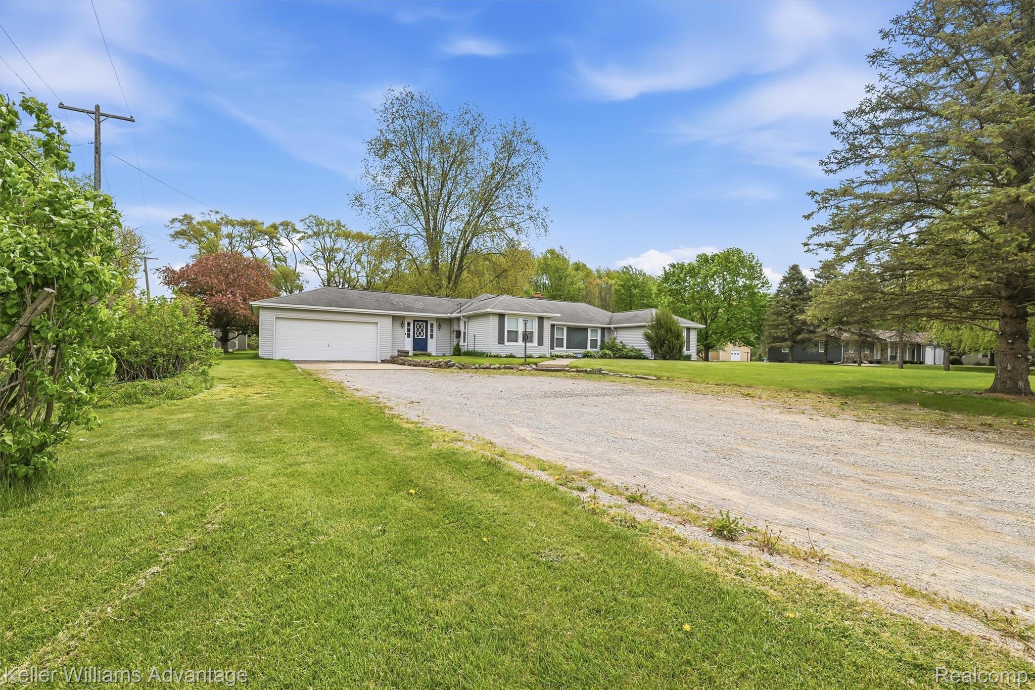 6595 Bray Road