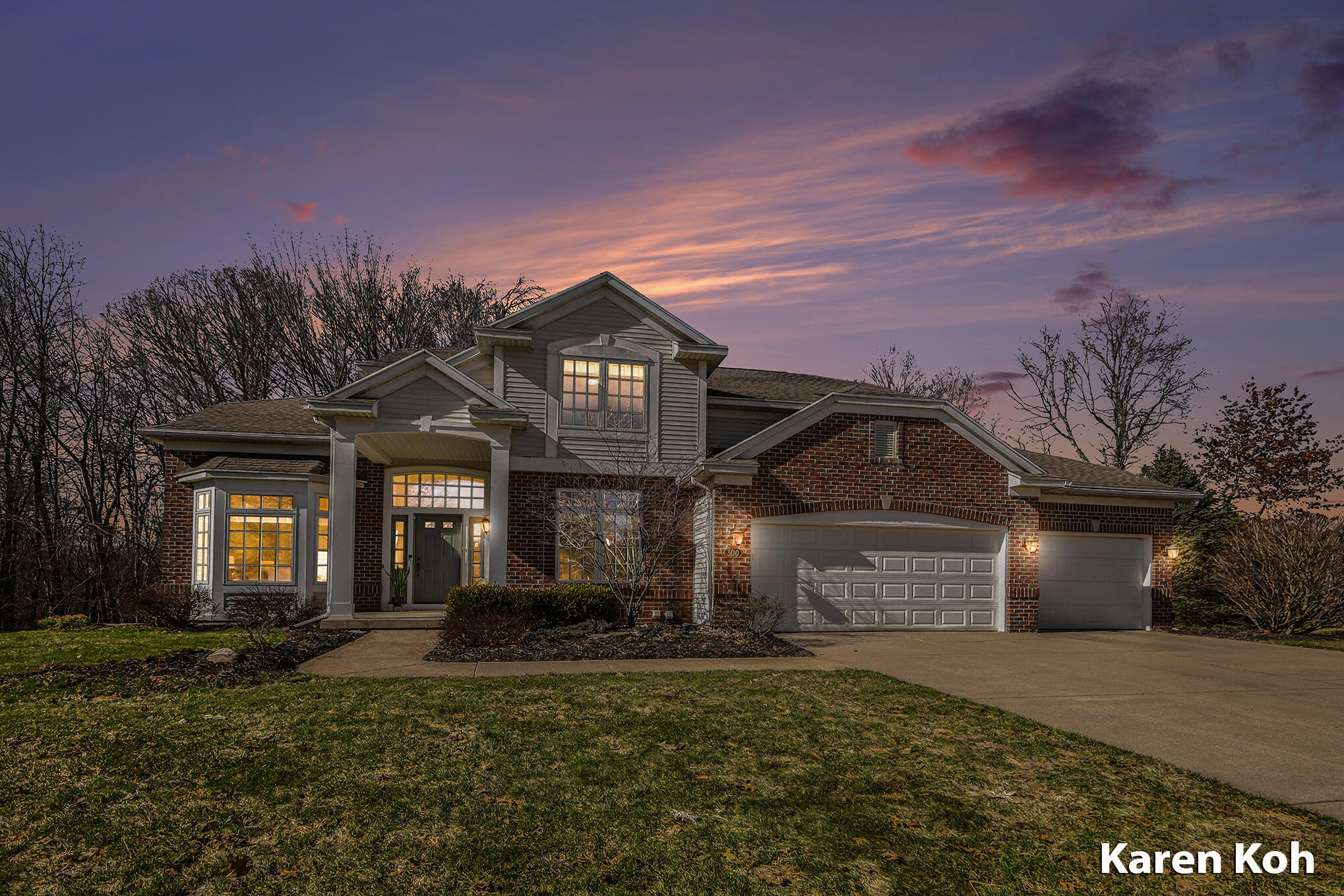 300 Haskins Court SE