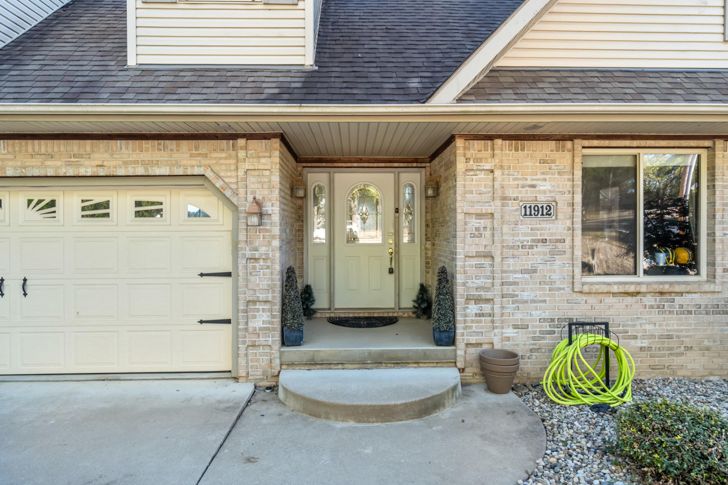 11912 N Waldron Road