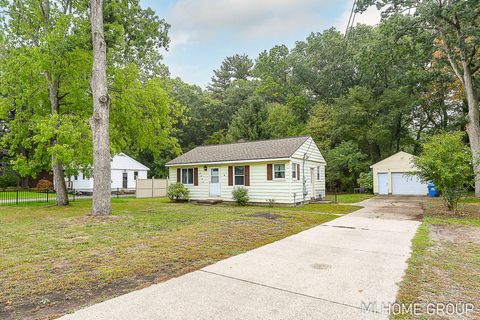 14664 154th Avenue Grand Haven Charter Township MI 49417