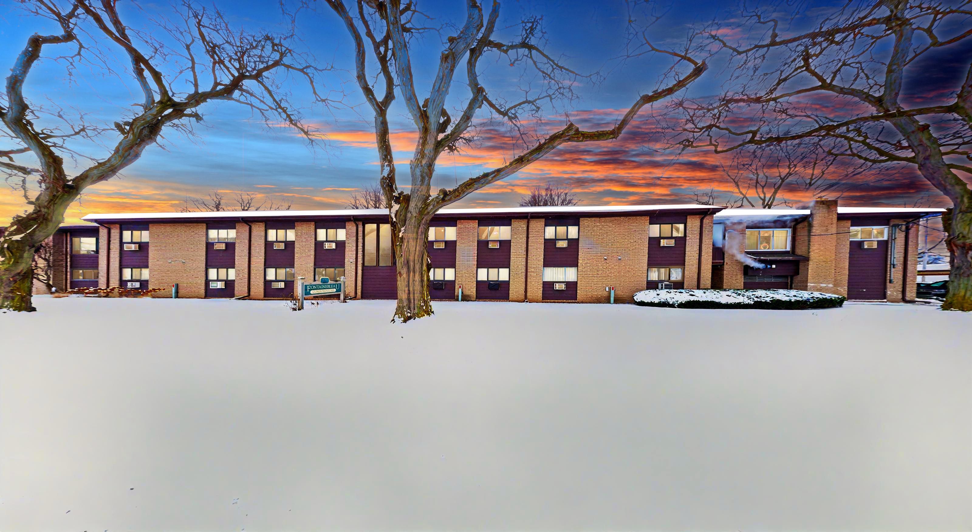 995 N Cass Lake Road 209