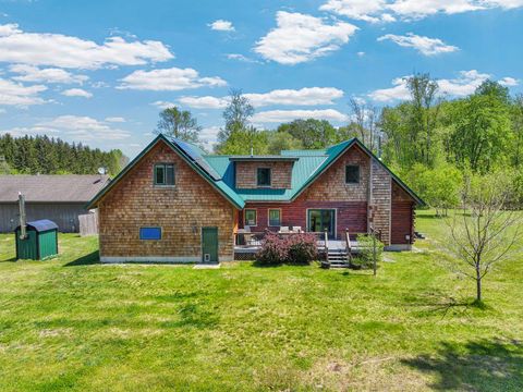 9330 E 10 1/2 Road Liberty Township MI 49663