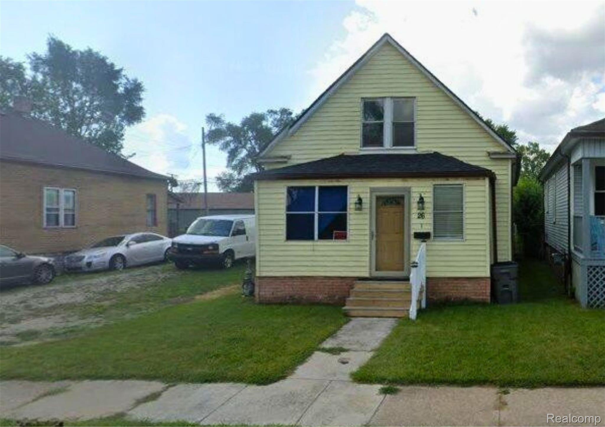 26 E Woodward Street