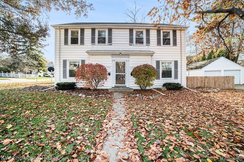 2003 Allegan Street Saginaw City MI 48602