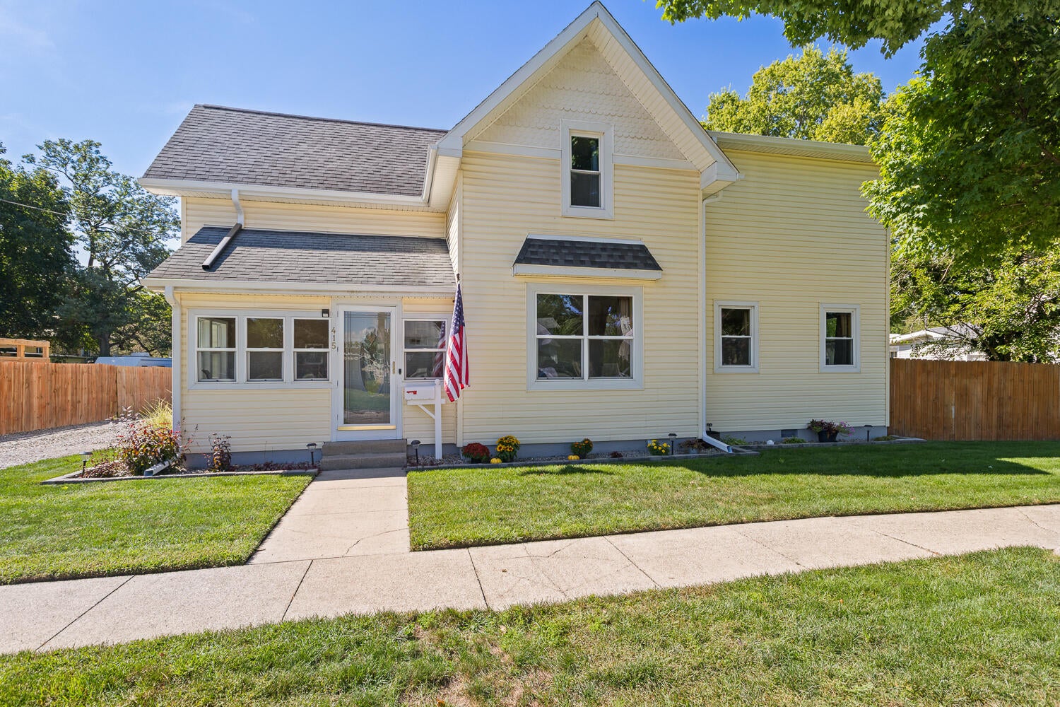 415 N East Street