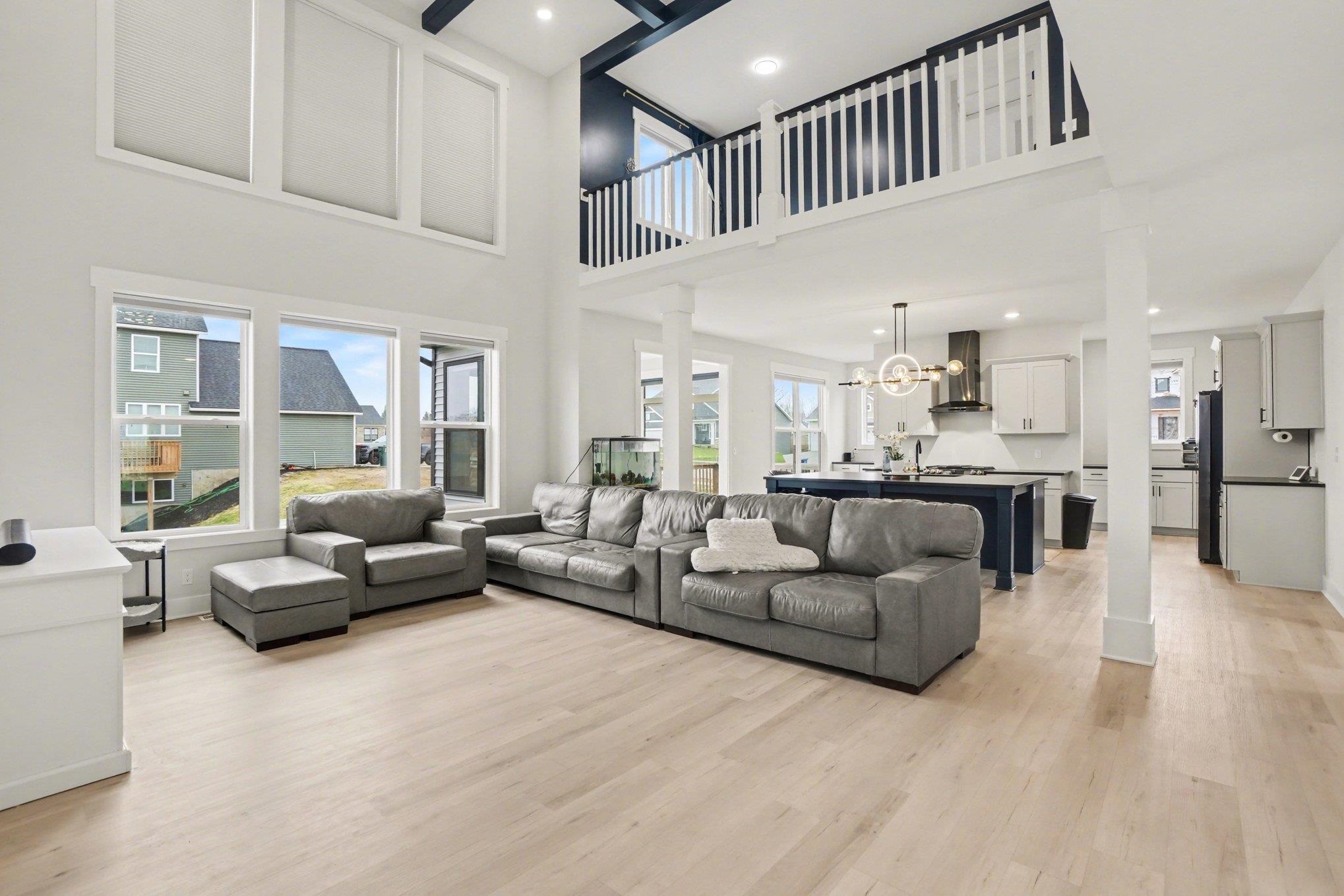 3338 Eagle Peak Drive