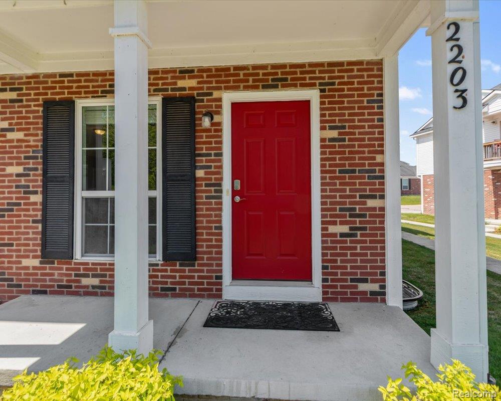 2203 Riversedge Drive
