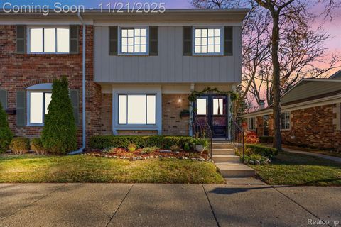 4952 Coventry Road 315 Royal Oak City MI 48073