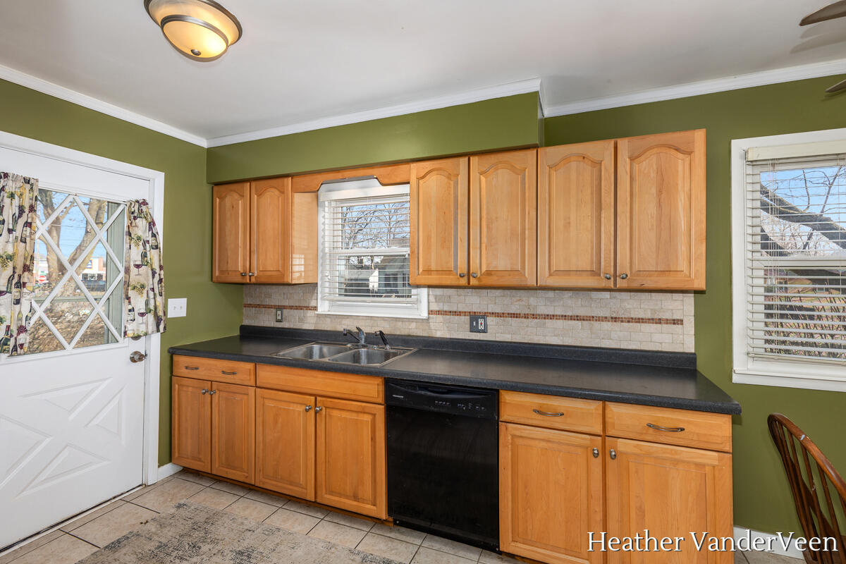 5439 SW Averill Avenue SW