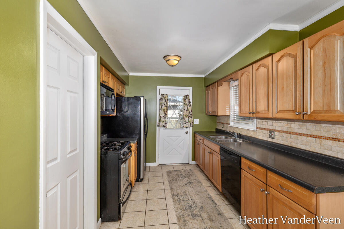 5439 SW Averill Avenue SW