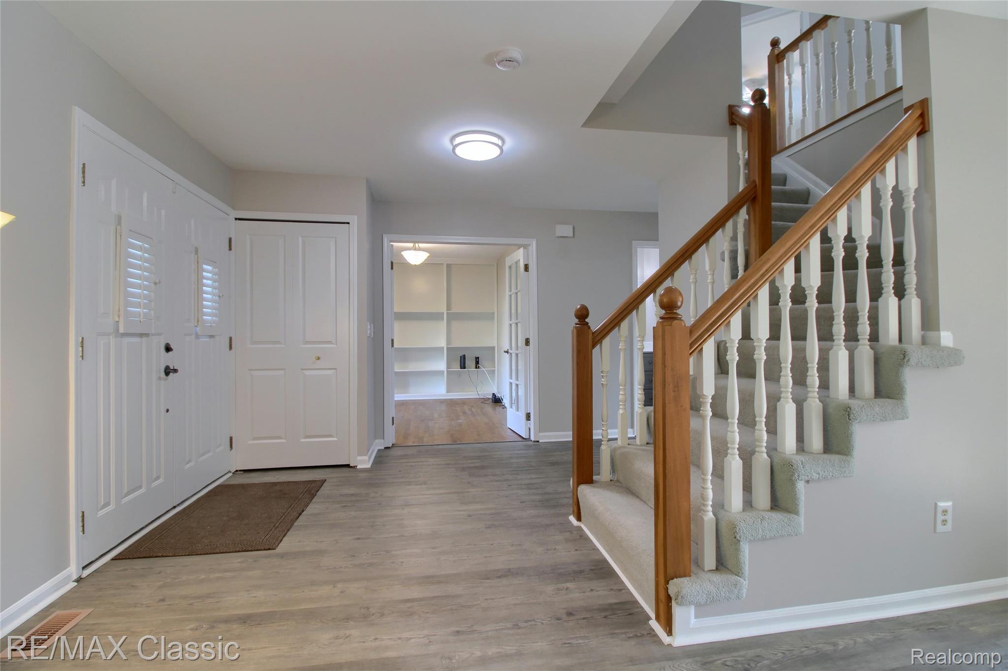 25522 Surrey Lane