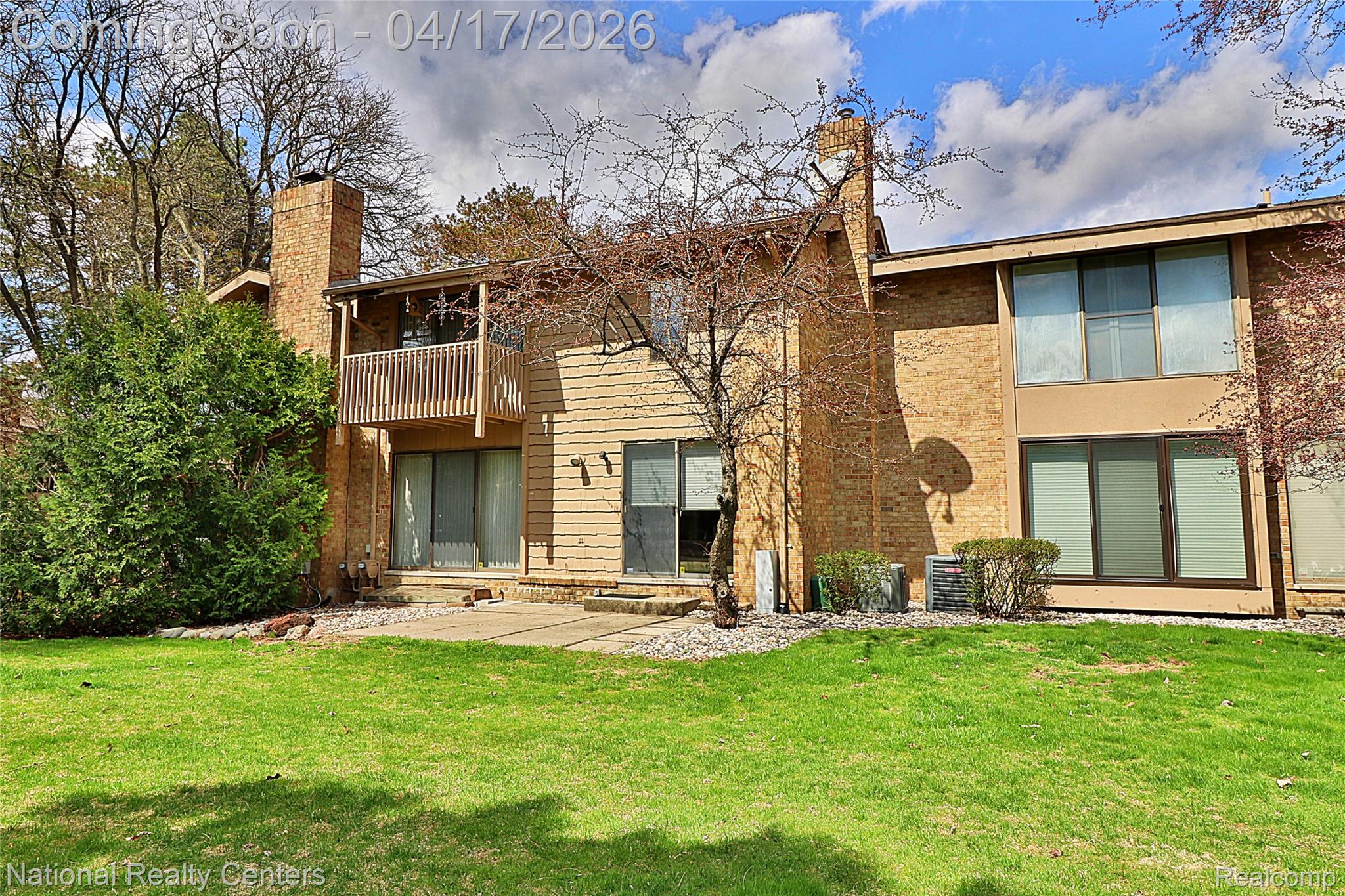 7309 Creek View Circle