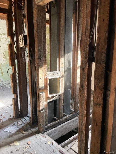 DetroitCity_Wayne, Michigan 48202, United States, 15 Bedrooms Bedrooms, ,12 BathroomsBathrooms,Residential,Active,95030