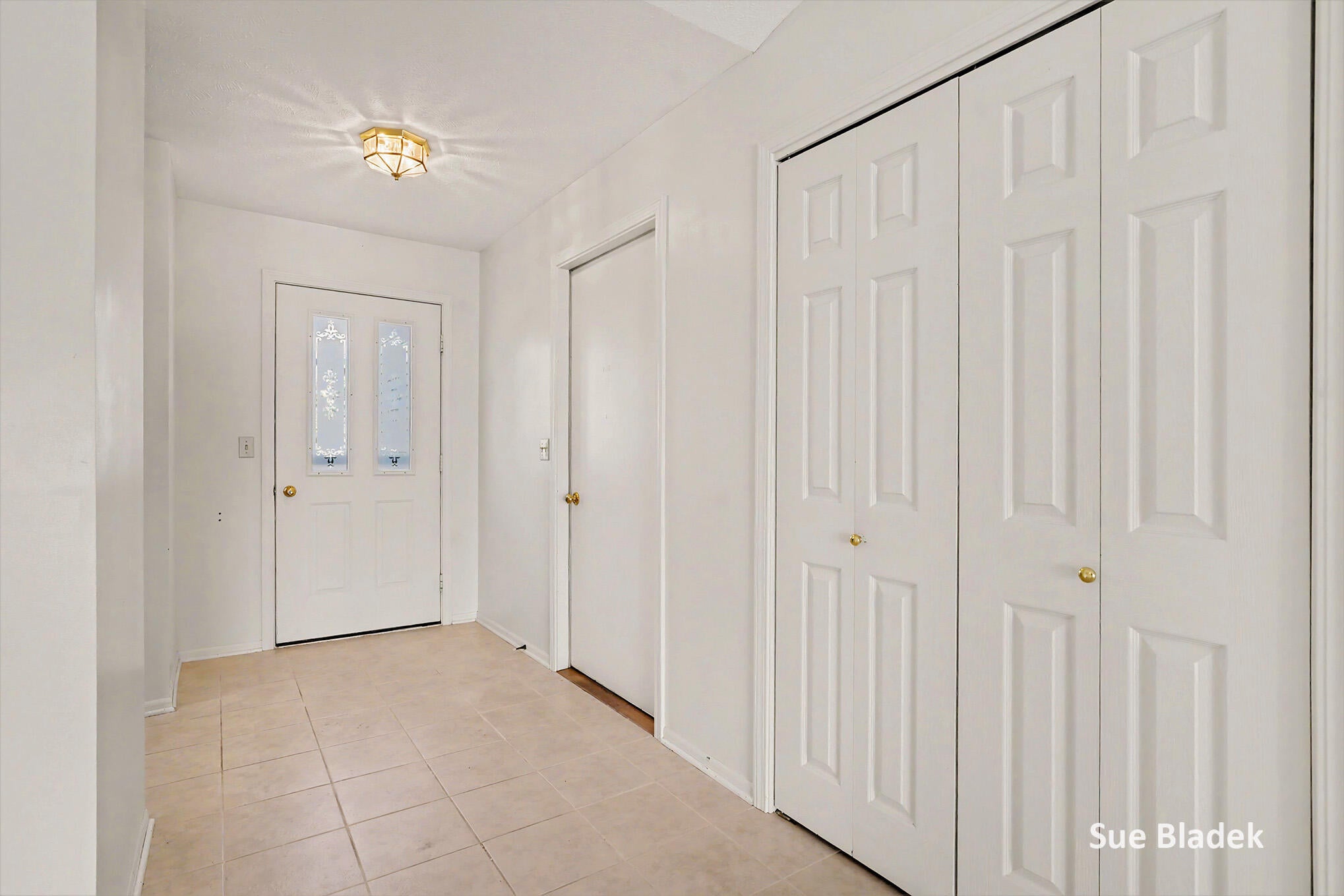 950 Village Court