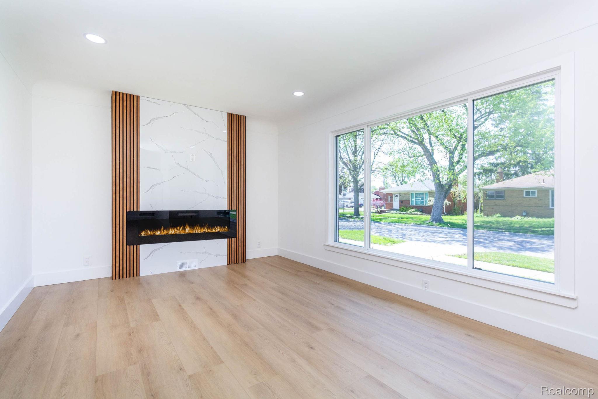 2469 Ferris Avenue