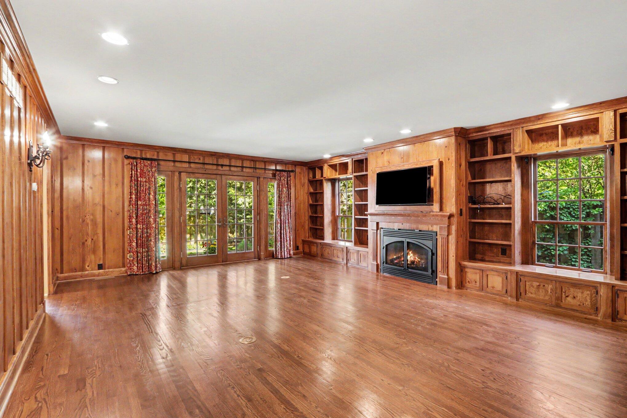 2203 Sheffield Drive