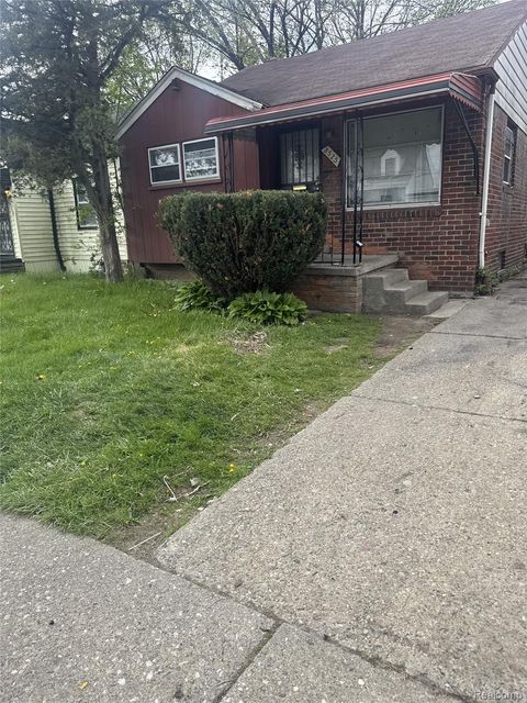 8525 Greenlawn Street Detroit City MI 48204