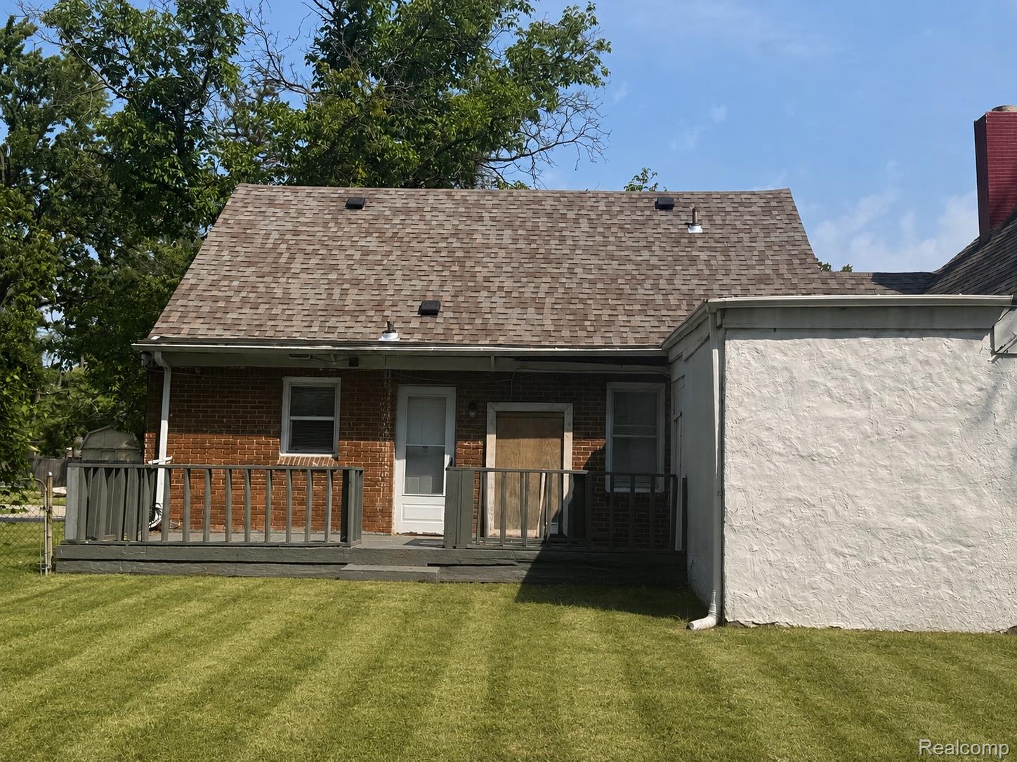 20195 Westhampton Avenue