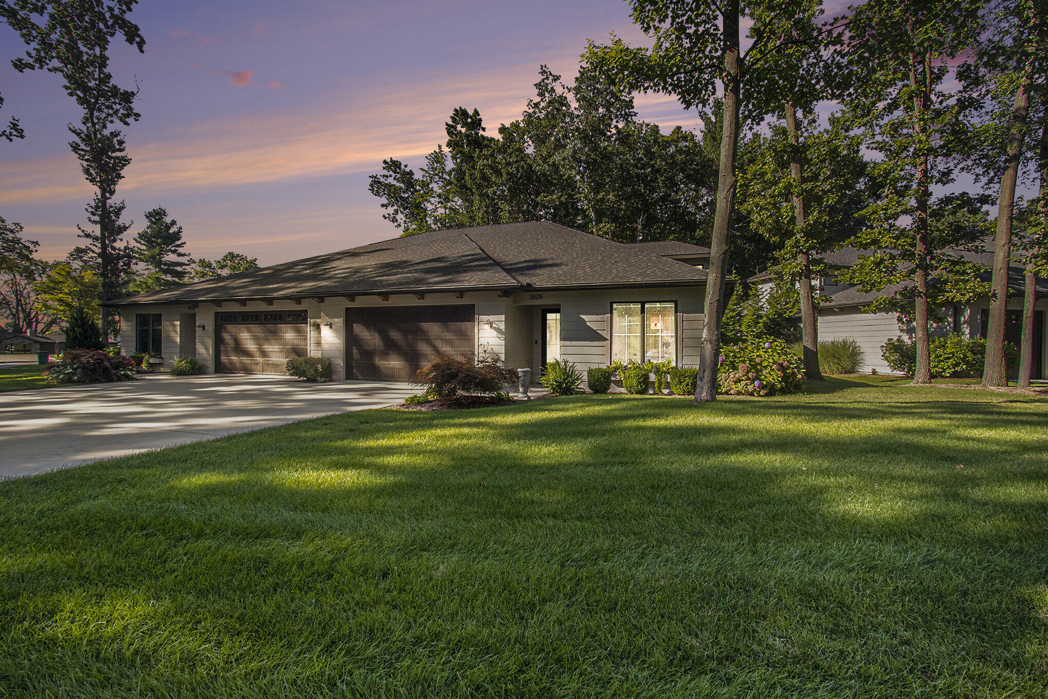 2025 Ottawa Beach Road