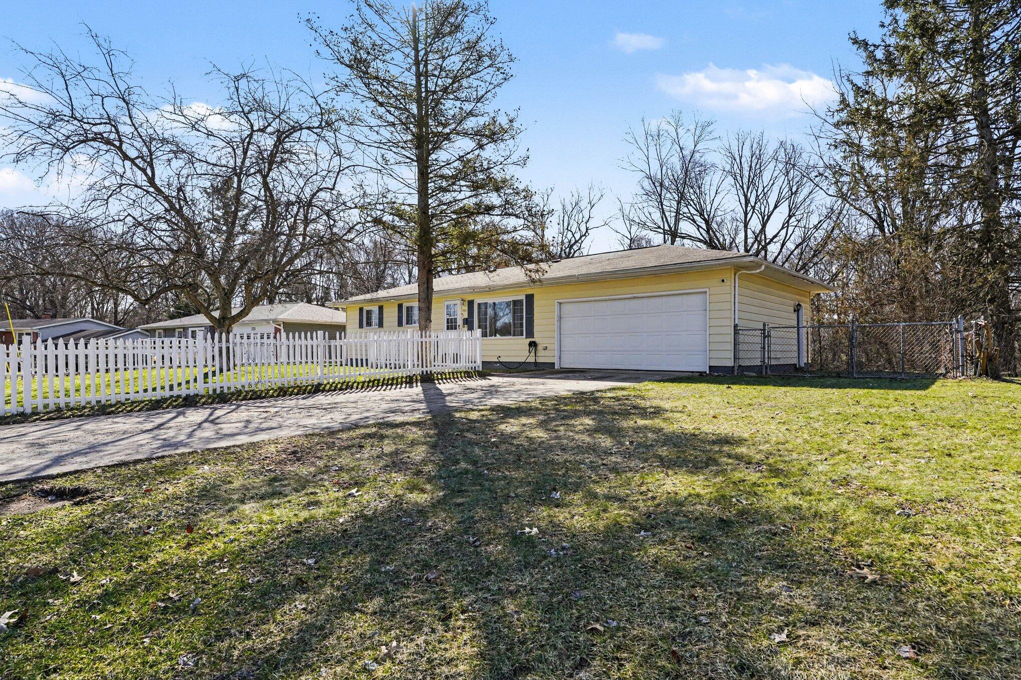 341 Algonquin Street