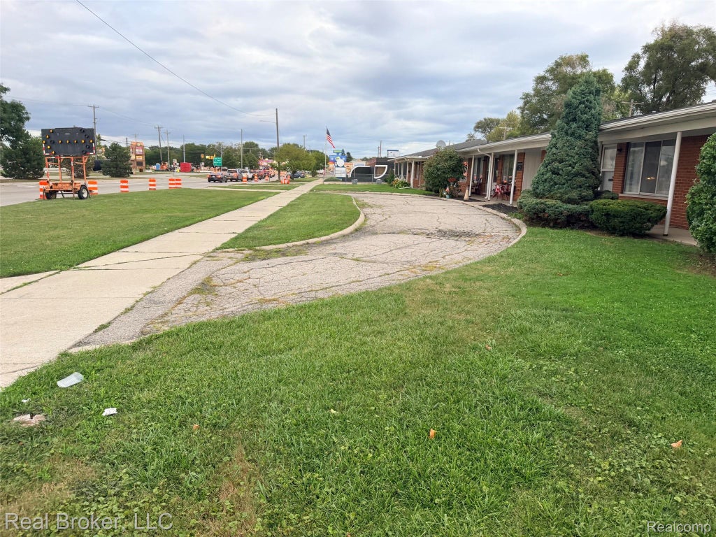Photo of 22444 KELLY Road #11, Eastpointe City, MI 48021 (MLS # 20261071744)