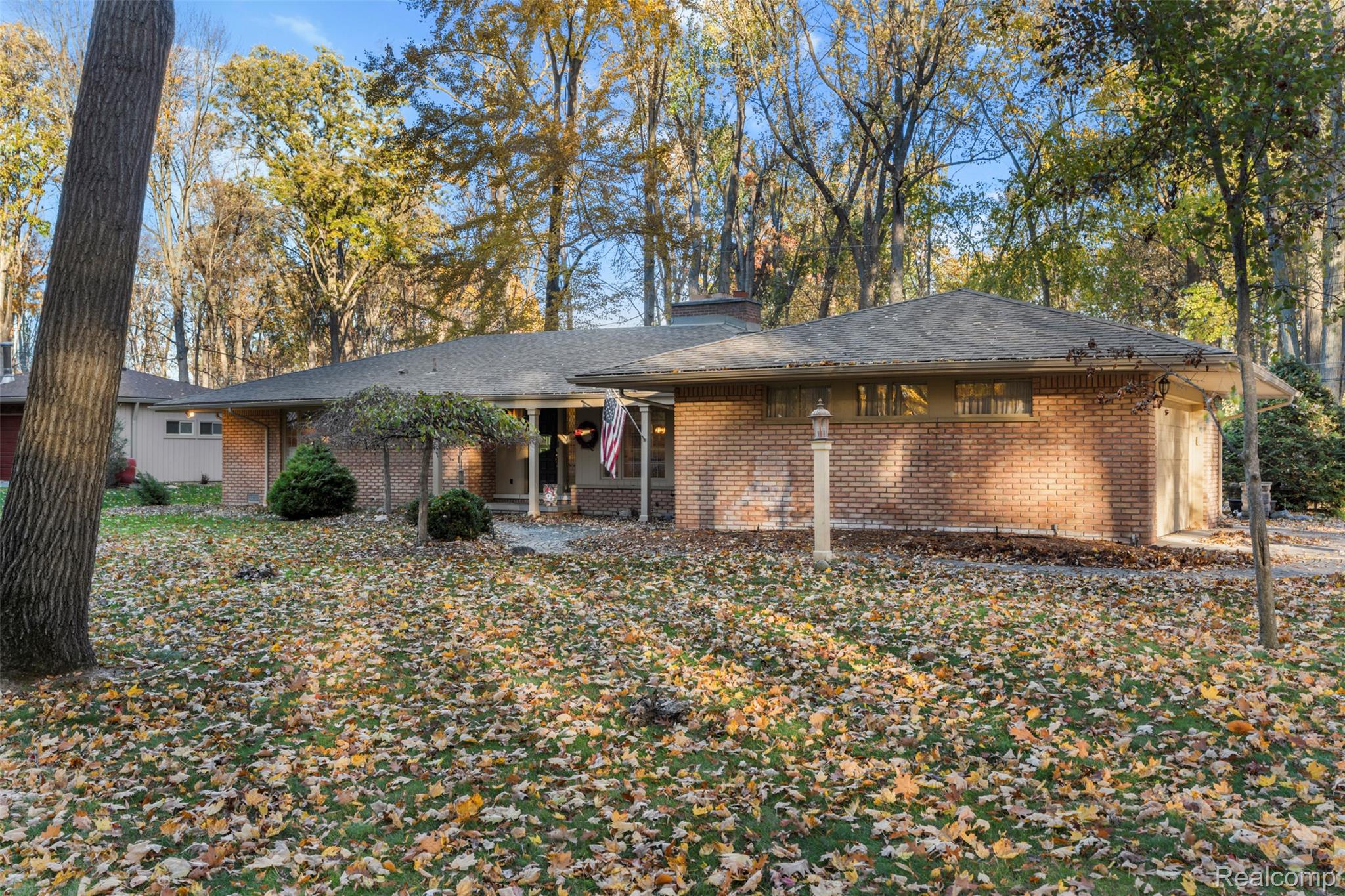 16966 Fairfield Street