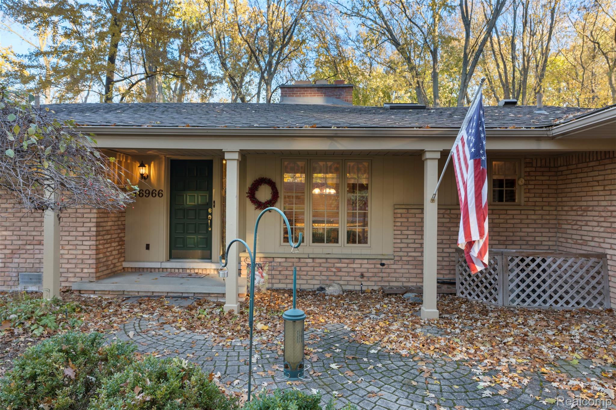 16966 Fairfield Street