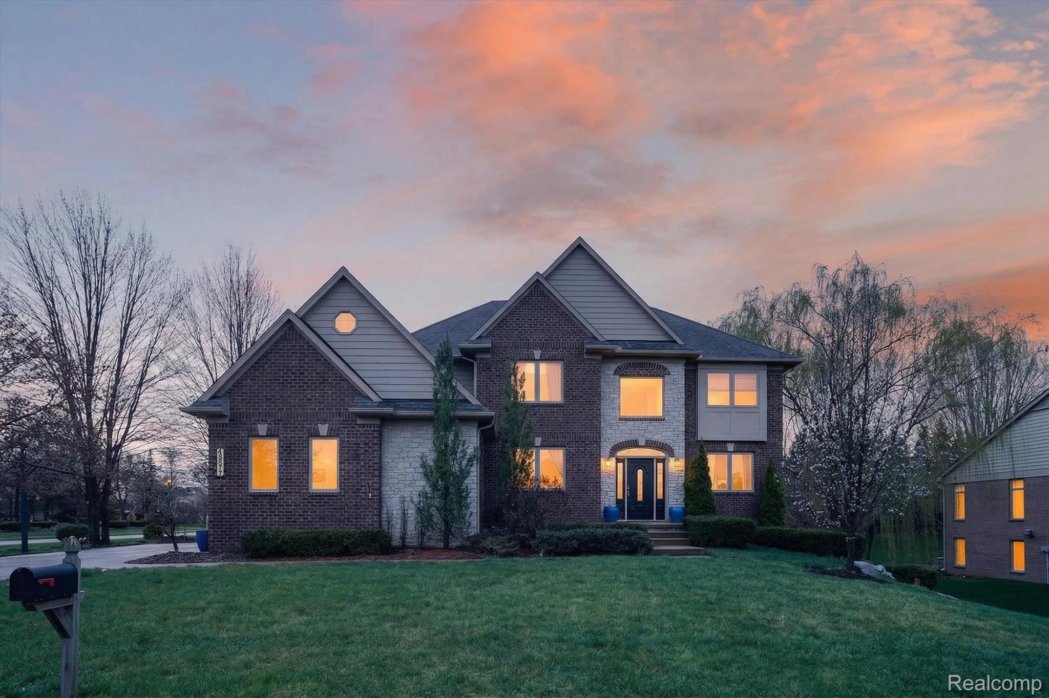 48877 Wildwood Court