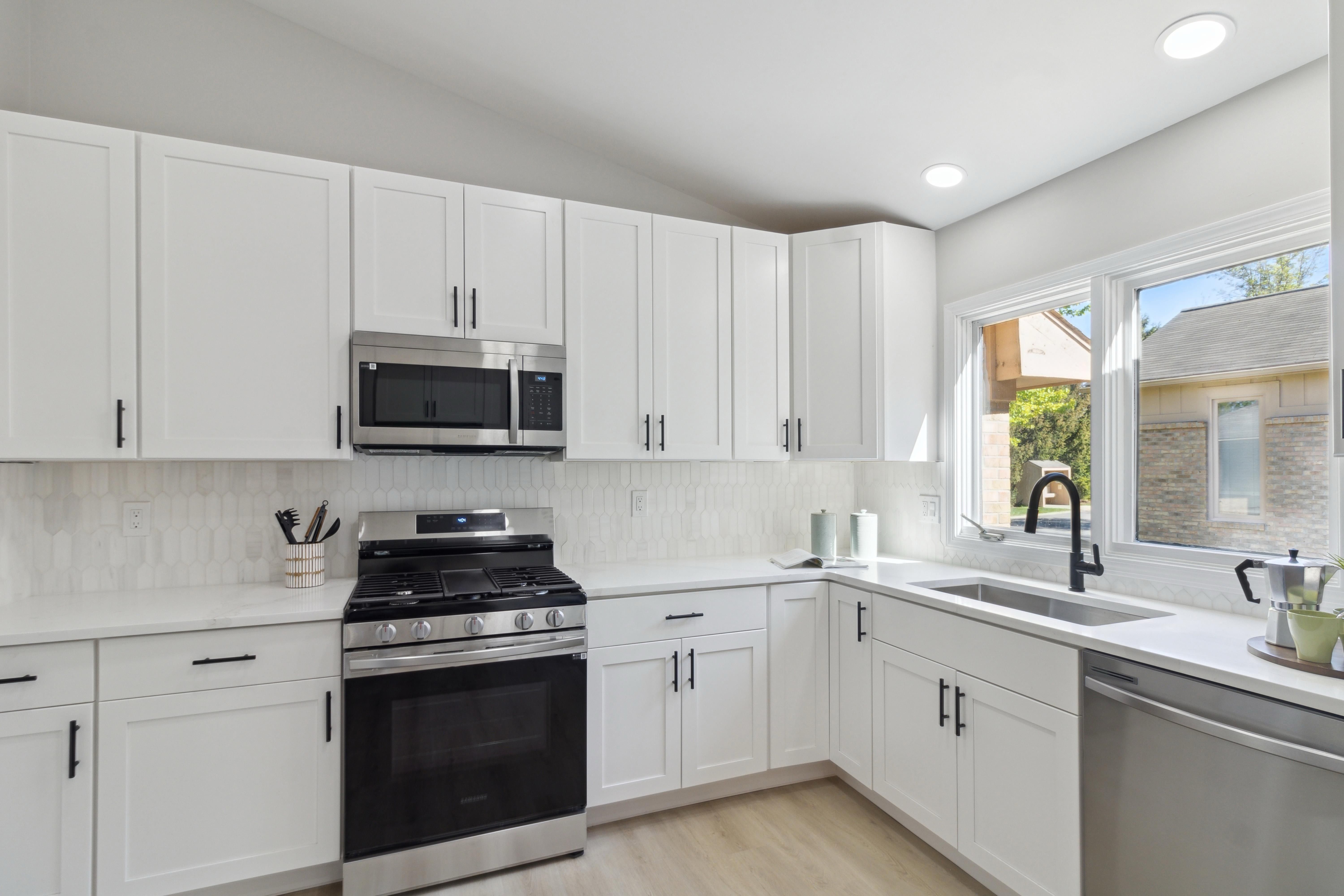 22300 RIVER RIDGE Trail