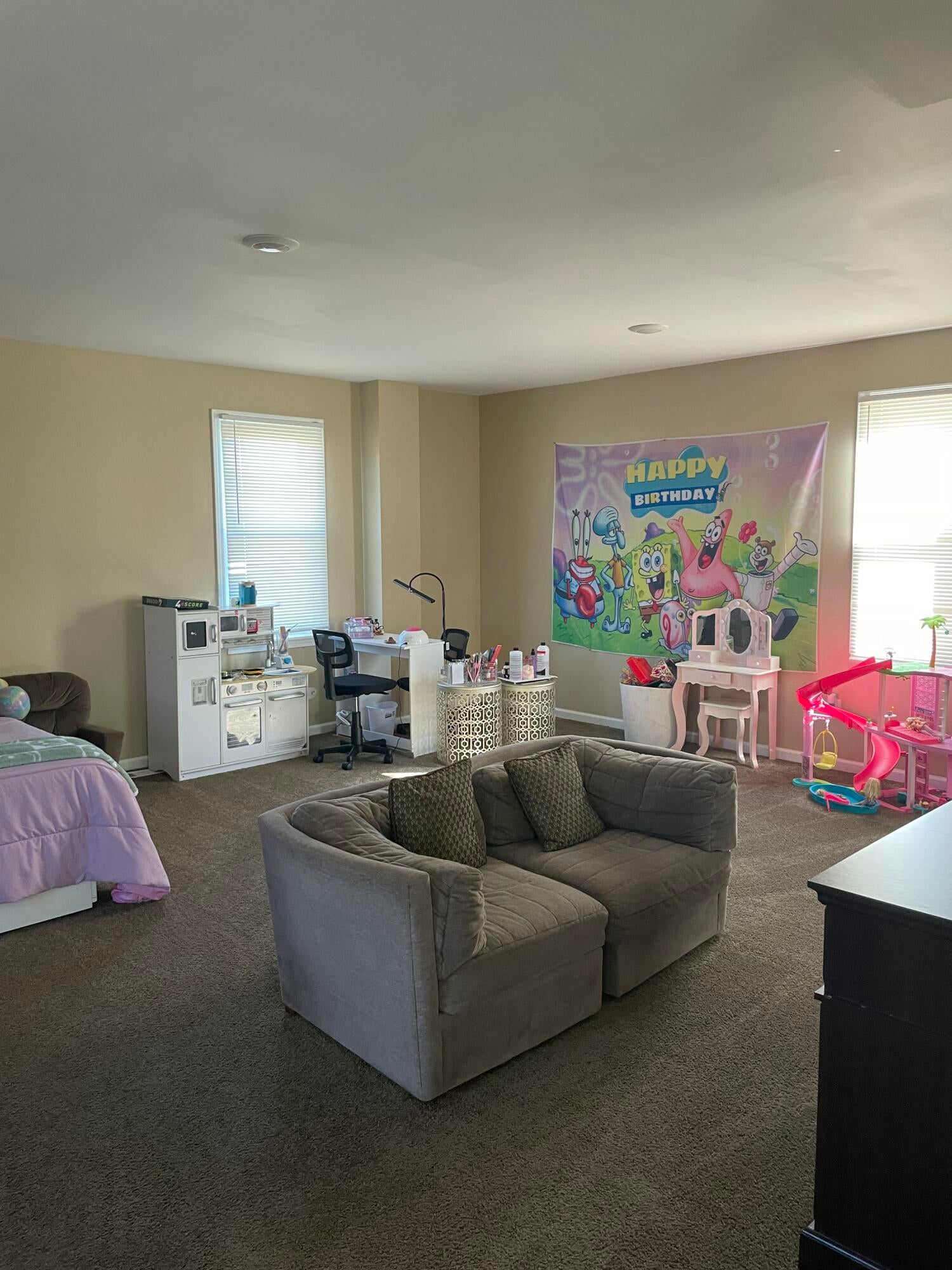 3345 Doris Street